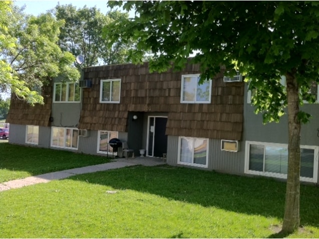 Building Photo - 301-305 2nd St NW
