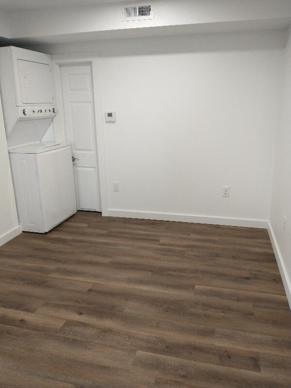 Foto del edificio - 2212 Okoboji Ave