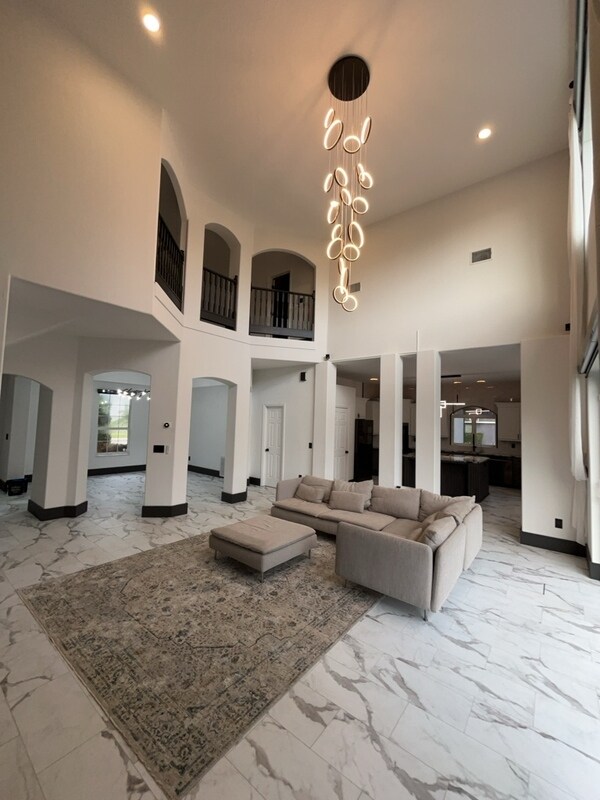 Foto del edificio - 8131 Vineland Oaks Blvd