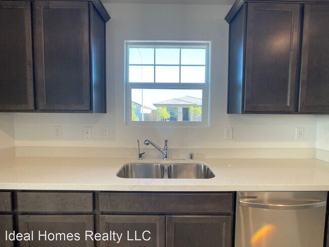 Foto del edificio - 3 br, 2.5 bath House - 735 Omaggio Place