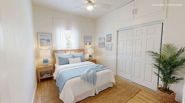 Building Photo - 2709 C St