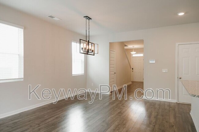 Building Photo - 1111 Sims Drive