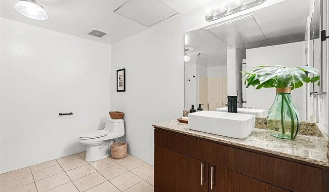 Foto del edificio - 1025 Island Ave