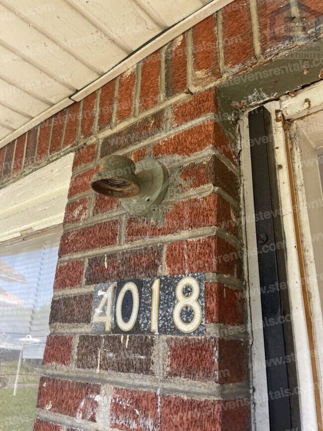 Foto del edificio - 4018 Kirkland Ave
