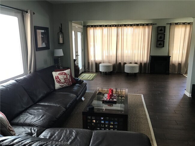 Foto del edificio - 3173 W Lake Chilton Dr