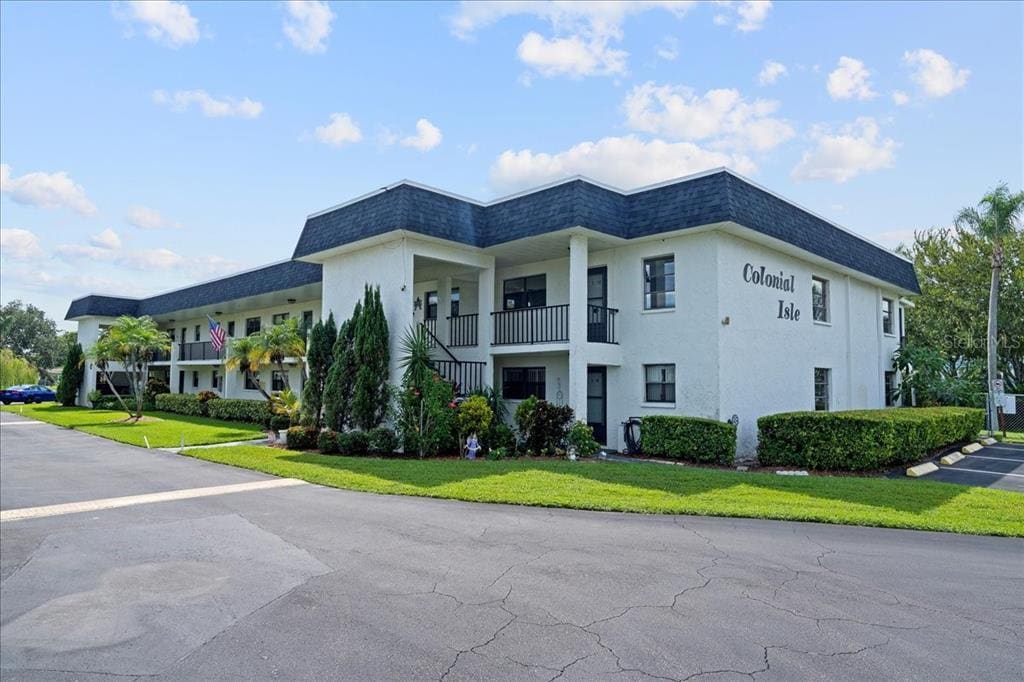 Primary Photo - 1749 S Highland Ave