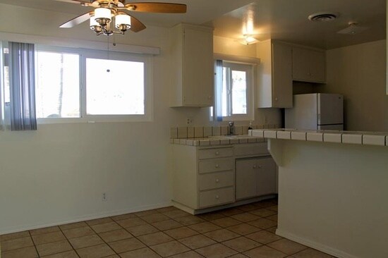 Building Photo - Beautiful Cathedral City Cove Two Bedroom Oasis