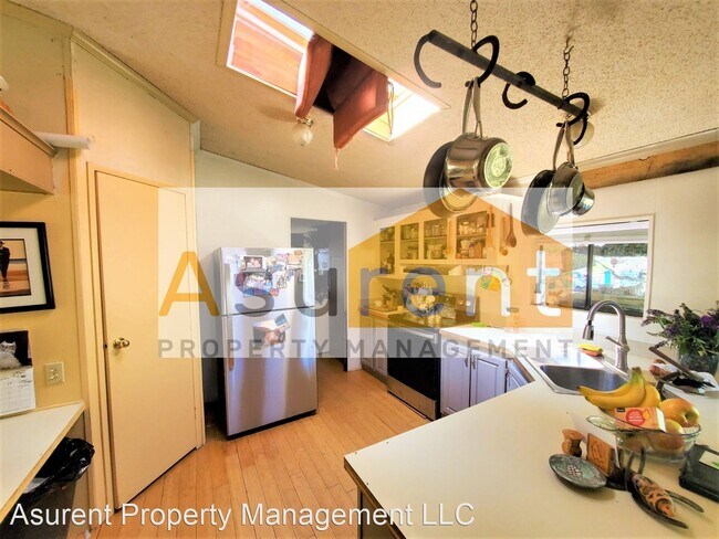 Building Photo - 3 br, 2 bath House - 1739 Stevens Rd