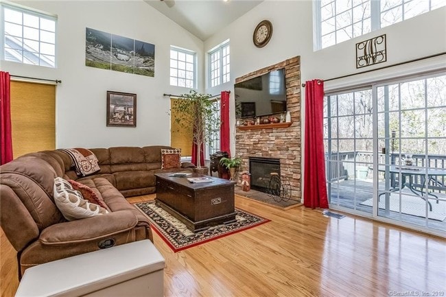 Building Photo - 94 Penny Ln