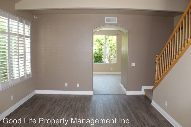 Building Photo - 3 br, 2.5 bath House - 1142 Cambria Way