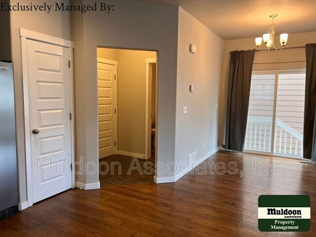 Building Photo - 2394 Falkirk Dr