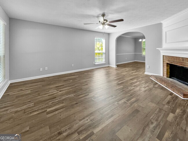 Foto del edificio - 1032 Winterglen Way