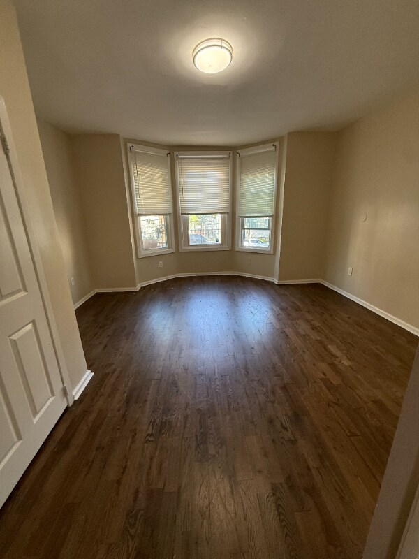 Foto principal - 86 Mt Prospect Ave