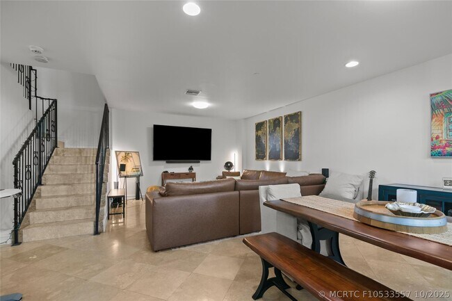 Foto del edificio - 732 NE 15th Ave