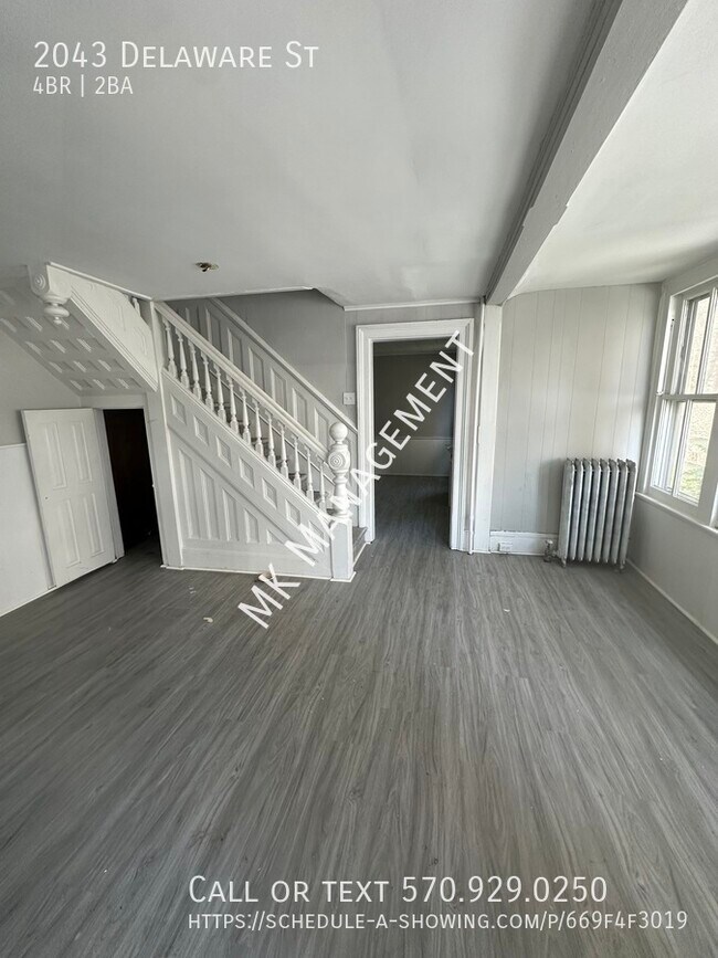 Foto del edificio - 4 bed/1.5 bath