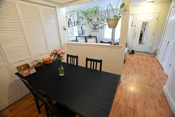 Foto del edificio - 545 Longshore Dr