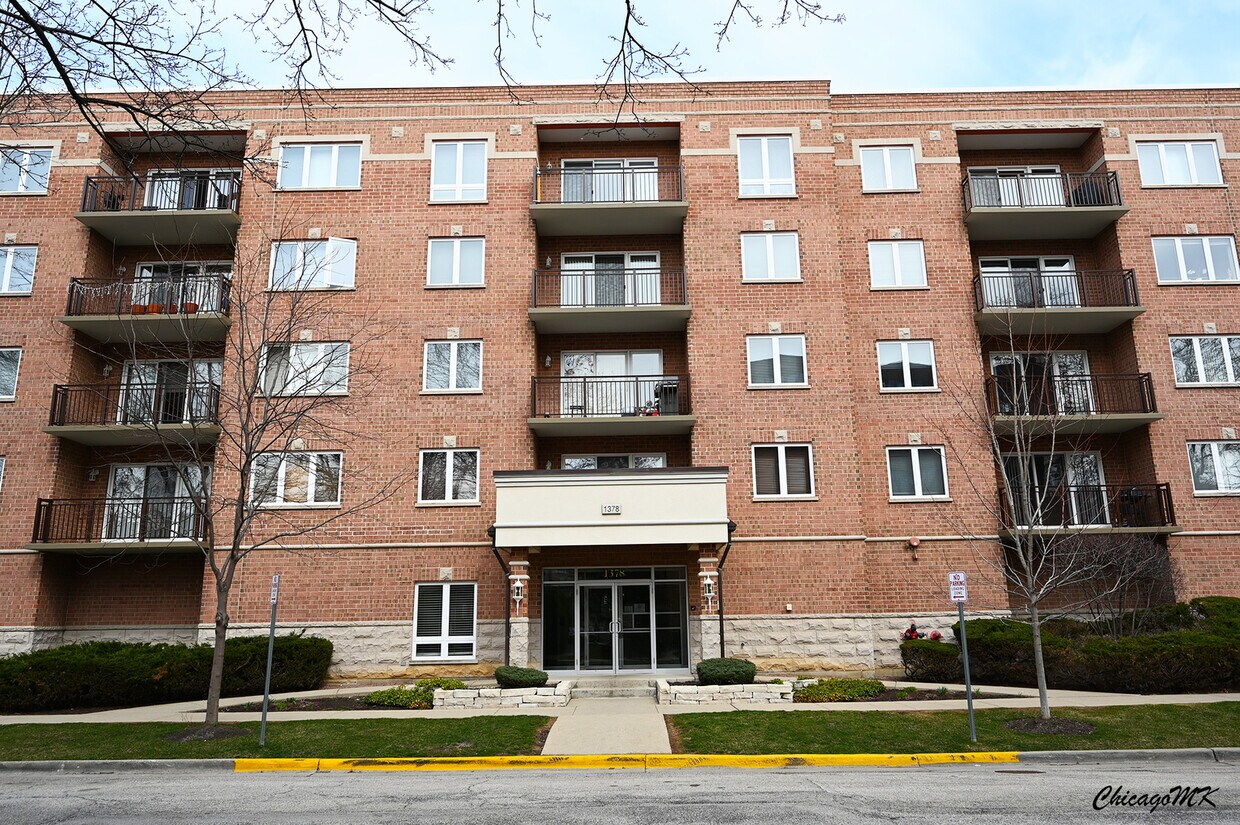 1378 Perry St Unit 507, Des Plaines, IL 60016 Condo for Rent in Des