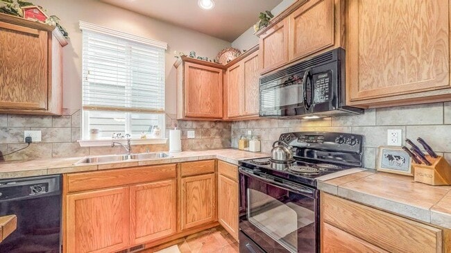 Foto del edificio - 3108 Highlands Blvd