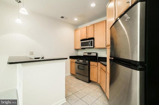 Foto del edificio - 2665 Prosperity Ave