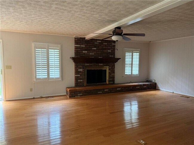 Foto del edificio - 2580 Buford Dam Rd