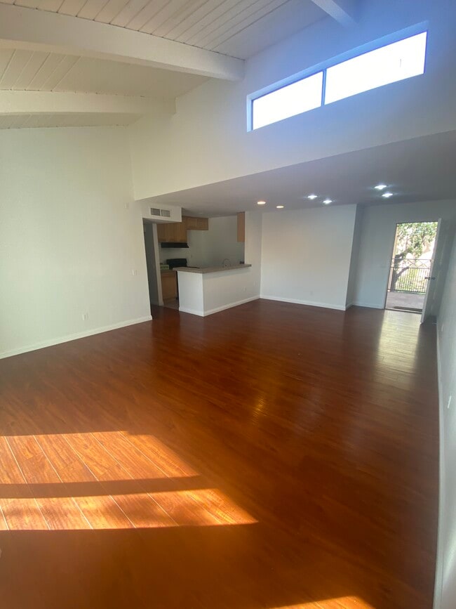 Dining and Kitchen - 10331 Lindley Ave