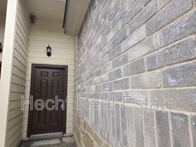 Building Photo - 217 Kaspar Way