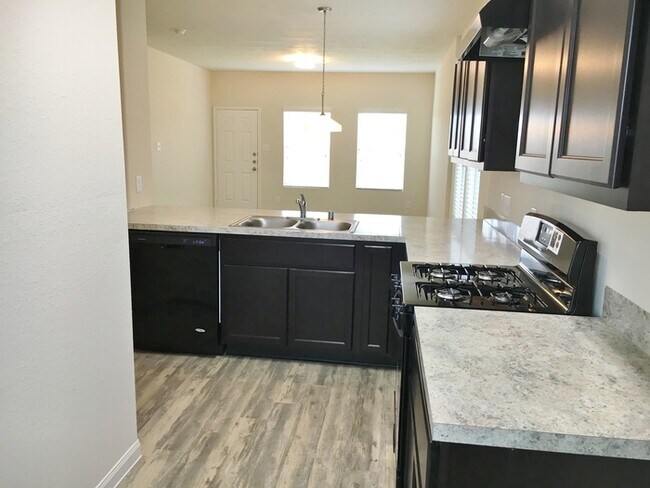 Foto del edificio - Lone Cypress - 19039 Treviso Terrace Ln, K...