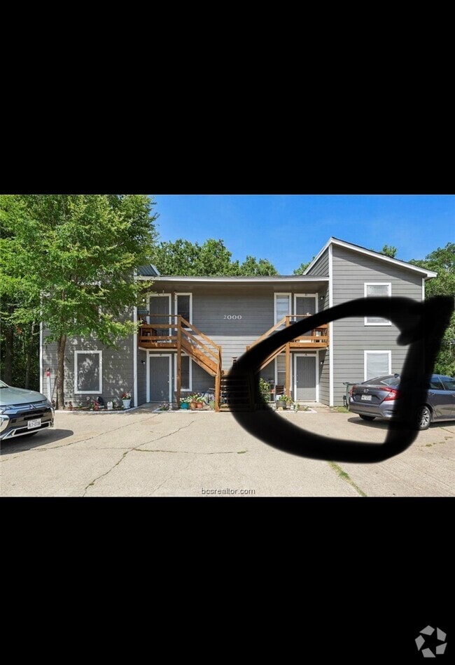 Building Photo - 2000 Monito Way