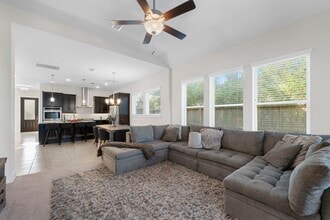 Building Photo - 28750 Shoalhaven Ct