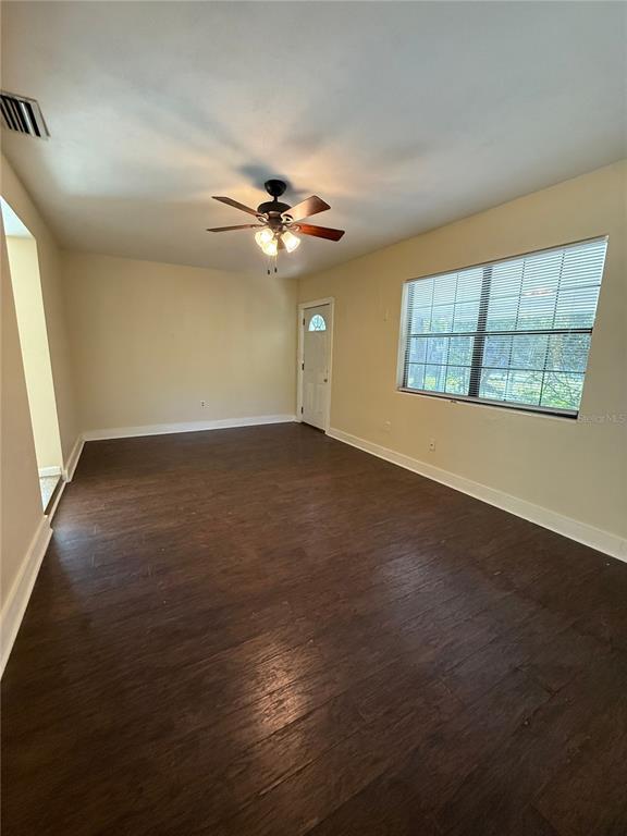 Building Photo - 4005 NW 21st Dr