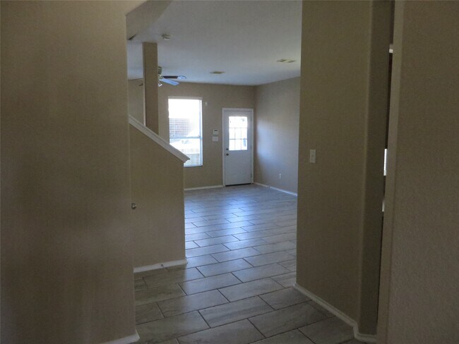 Building Photo - 16802 Libson Falls Dr