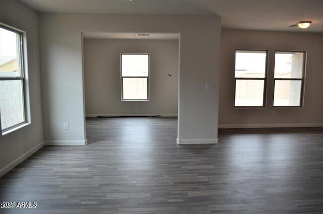 Foto del edificio - 2367 Oakmont Ln