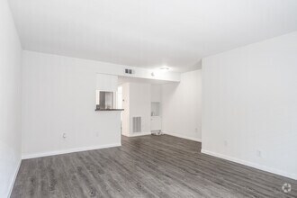 Interior Photo - The Nathaniel Apartments