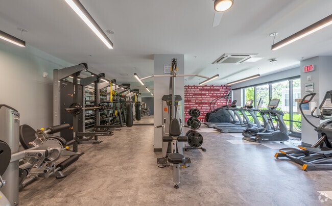 Gimnasio - Residences at Brighton Marine