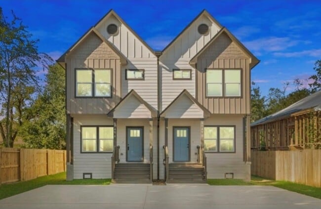 Building Photo - 8149 Talton St