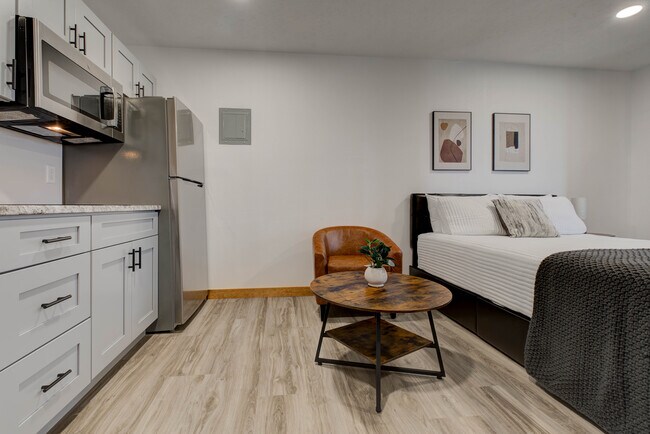 Foto del edificio - Sunrise Suites