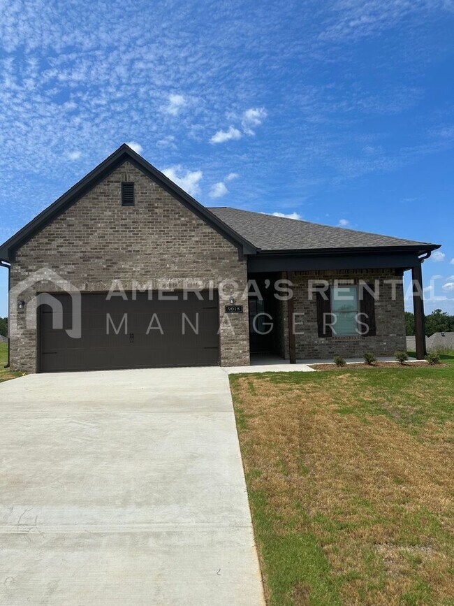Foto del edificio - DEPOSIT PENDING!!! New Construction Home f...