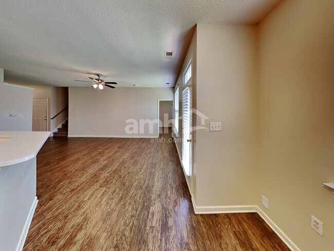 Foto del edificio - 6829 Ayrshire Glen Pl