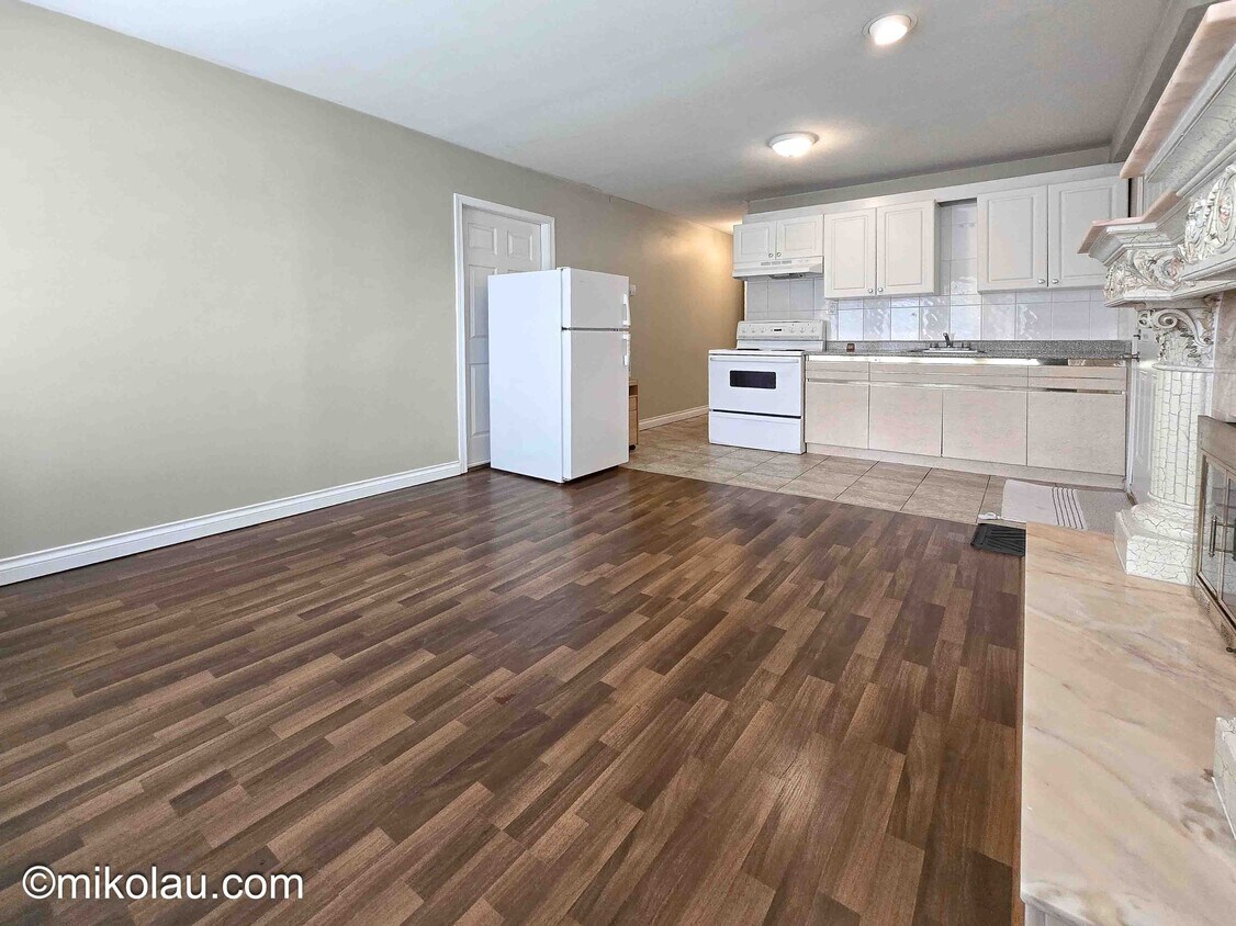 Photo principale - 3773 Burke St