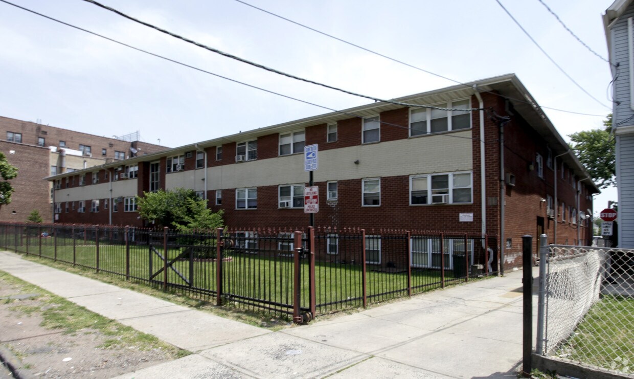 409 - 415 Jefferson Ave - 409-415 Jefferson Ave