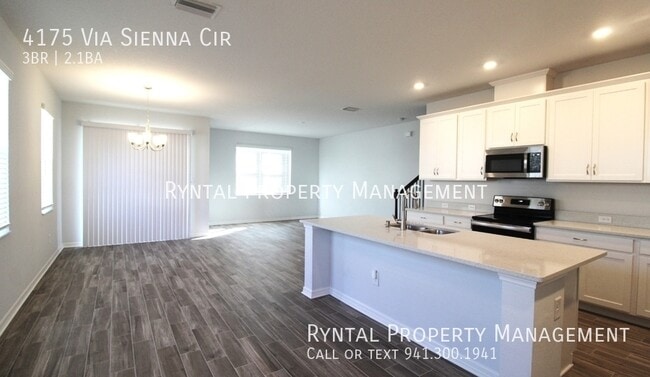 Building Photo - 4175 Via Sienna Cir