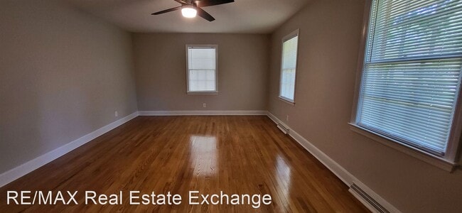 Building Photo - 3 br, 2 bath House - 305 Highland Avenue