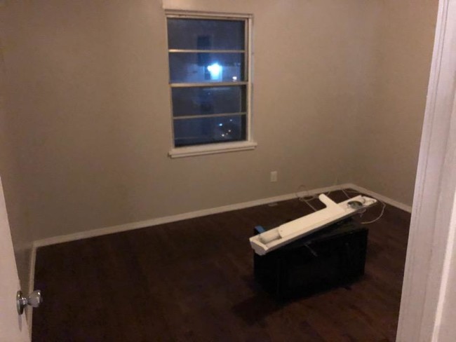 Building Photo - 16 Elbring Dr Saint Louis, MO 63135