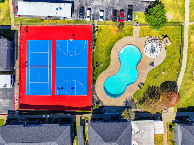 Tennis Court basket ball court and swimming pool - The Ivy