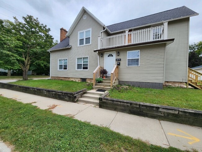 Building Photo - Large Lower with Garage Water Included!