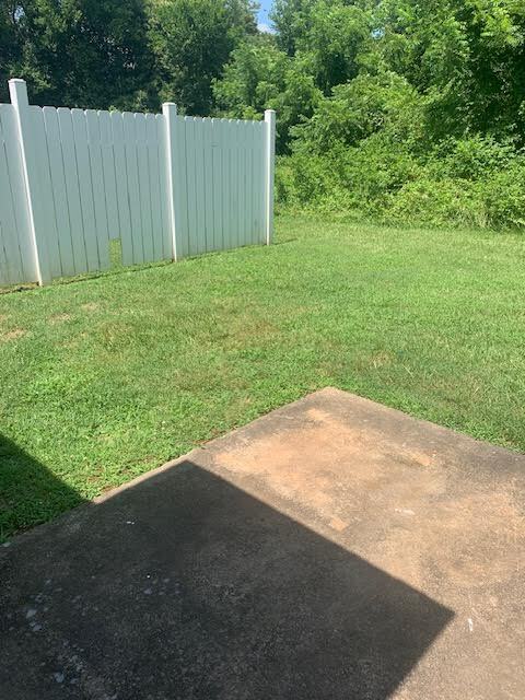 Foto principal - 718 Lippard Rd