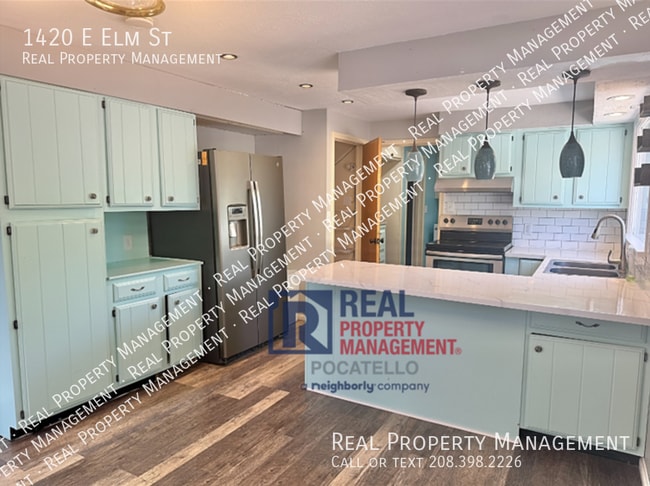 Building Photo - 1420 E Elm St