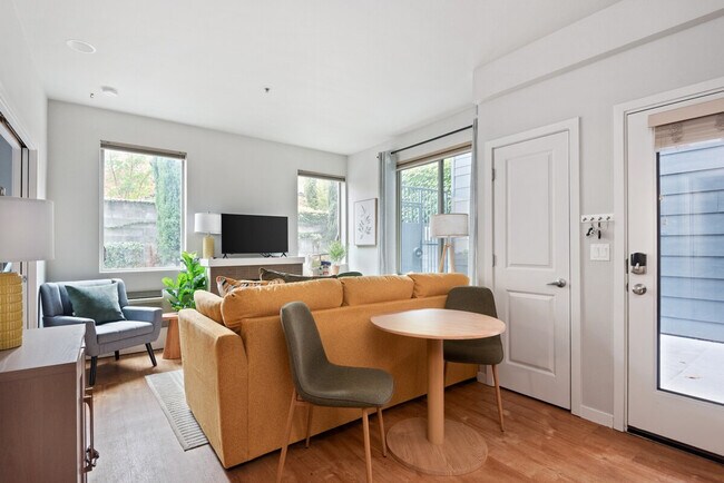 Foto del edificio - 1607 NW Davis St