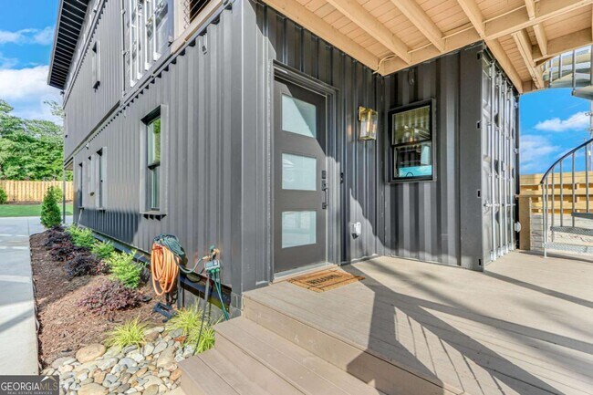 Foto del edificio - 775 Bradford St NW