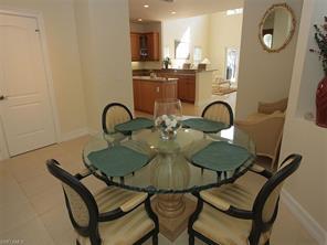 Foto del edificio - 814 105th Ave N